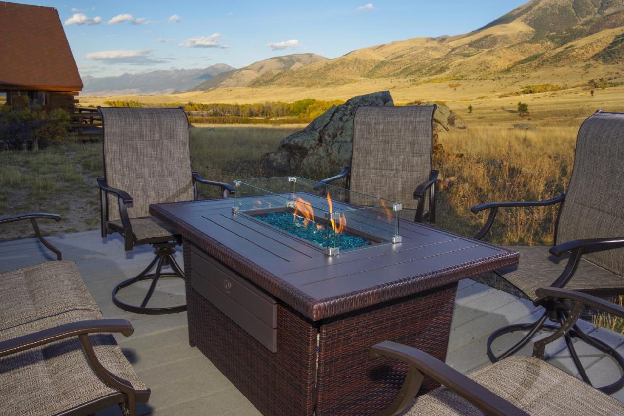 Yellowstone Lodge With Game Room And Panoramic Views Emigrant Ngoại thất bức ảnh